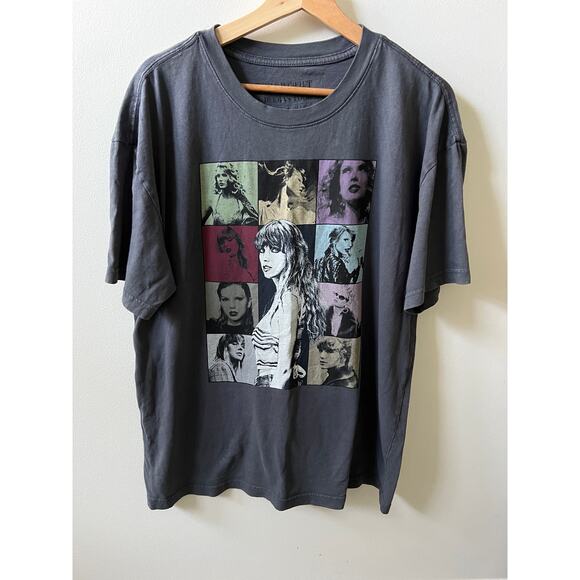 Taylor Swift the Eras tour 2023 t-shirt grey size large - Picture 1 of 4